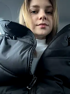 ValenciaShock online show from November 27, 6:48 am