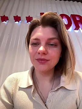 ValenciaShock online show from March 4, 6:41 am