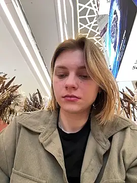 ValenciaShock online show from April 10, 7:13 am