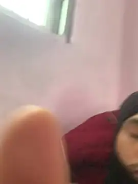 Hullax online show from January 9, 3:31 am