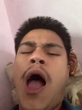 Hullax online show from February 9, 3:43 am