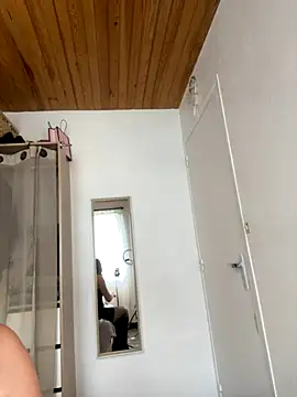 Snapshot of TalullaX chatting on November 20, 10:15 am TalullaX online show from November 20, 10:15 am