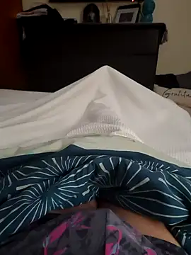 LuqenZo online show from April 9, 2:33 am