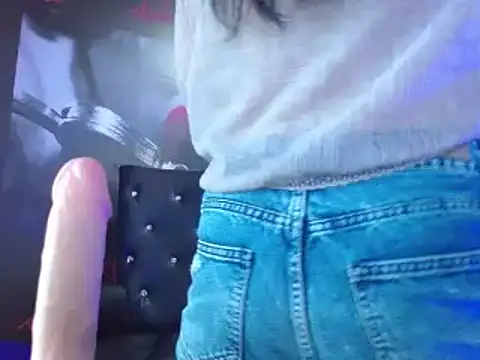 Snapshot of VALERY_MEER chatting on December 6, 2:49 pm VALERY MEER online show from December 6, 2:49 pm