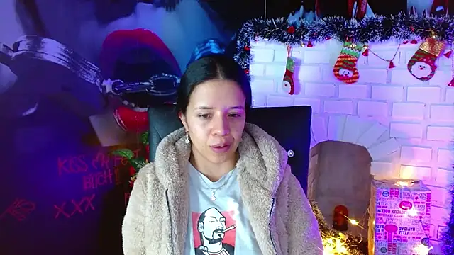 Snapshot of VALERY_MEER chatting on December 24, 12:00 pm VALERY MEER online show from December 24, 12:00 pm