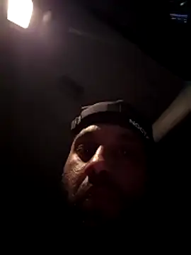 Sweetieboi04 online show from April 25, 2:25 am