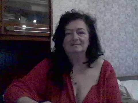 GypsiQueen2 online show from February 14, 1:18 pm