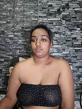 Xindias fantasyX online show from October 6, 6:38 pm