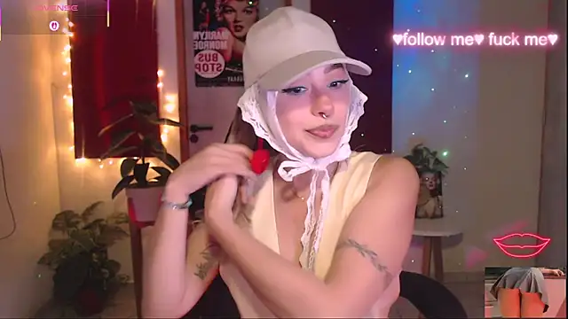 Snapshot of sakura_beauty chatting on June 30, 4:35 am sakura beauty online show from June 30, 4:35 am