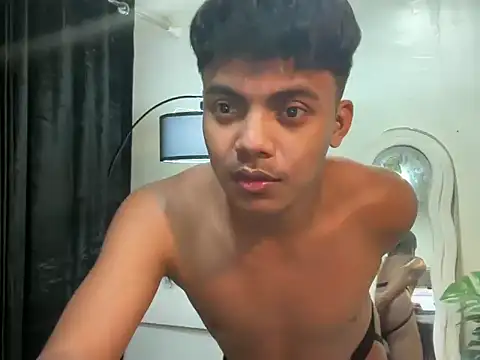 asianboyhunt online show from April 13, 10:26 pm