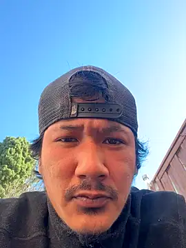 juniiorre online show from October 24, 11:06 am