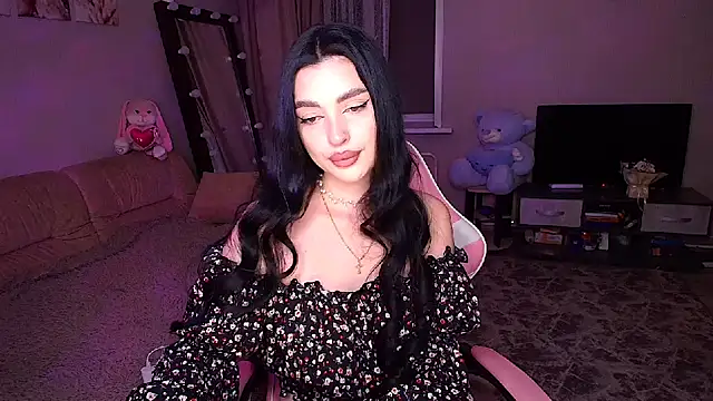 Snapshot of __Malika__ chatting on October 4, 2:59 pm Malika online show from October 4, 2:59 pm