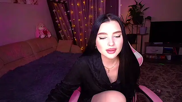 Snapshot of __Malika__ chatting on November 28, 4:31 pm Malika online show from November 28, 4:31 pm