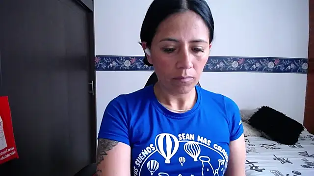 sharoon cheerry online show from October 18, 3:24 pm