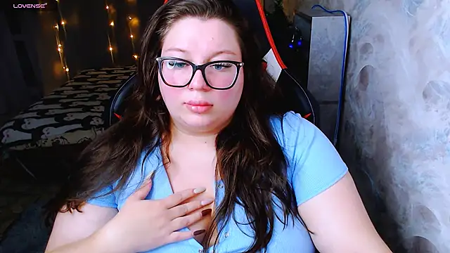 Snapshot of alexa_sweetyy chatting on December 7, 6:48 pm alexa sweetyy online show from December 7, 6:48 pm
