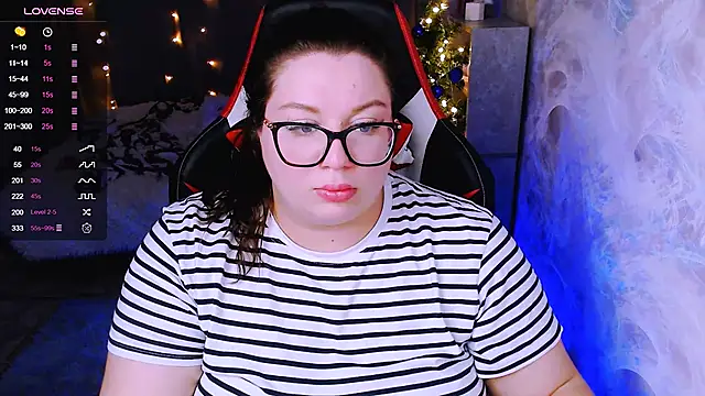 Snapshot of alexa_sweetyy chatting on January 4, 12:27 am alexa sweetyy online show from January 4, 12:27 am