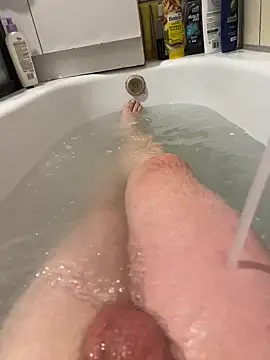 David19932908 online show from October 8, 3:53 pm