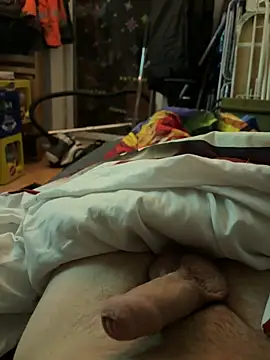 David19932908 online show from November 22, 8:30 pm