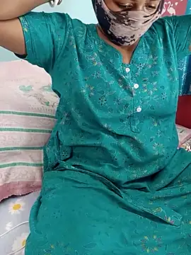 Bengali-boudi online show from March 8, 6:44 pm