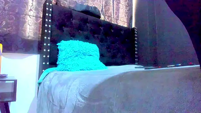 amareto queen online show from February 15, 7:21 pm