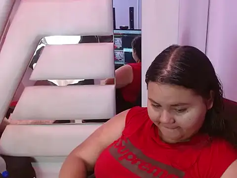 ValenTitis online show from November 1, 8:22 pm