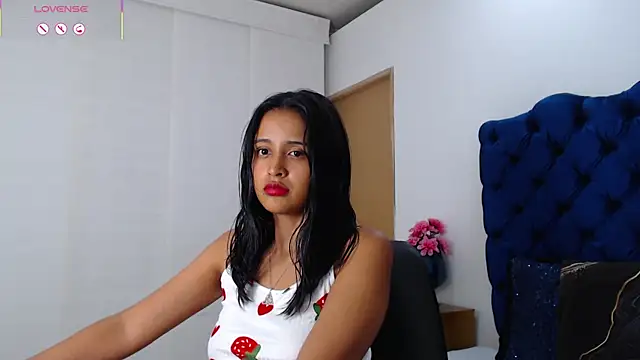 Snapshot of Lili666_ chatting on July 8, 3:22 am Lili666 online show from July 8, 3:22 am