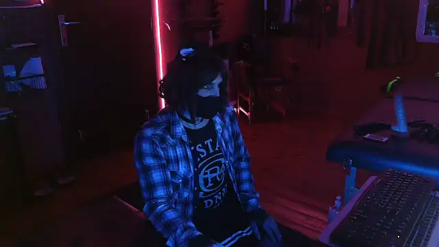 Snapshot of Ginny-the-bdsm-nympho chatting on November 6, 6:09 pm Ginny-the-bdsm-nympho online show from November 6, 6:09 pm