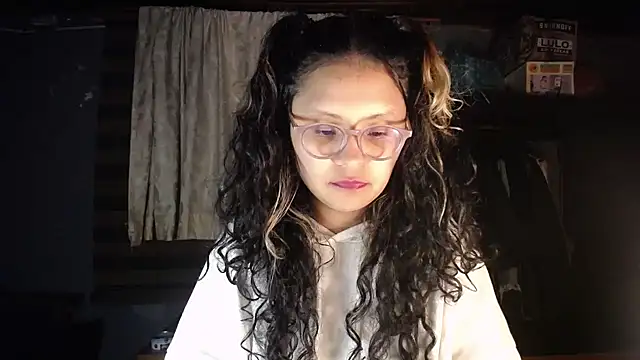 Hathorlove online show from March 9, 5:11 am