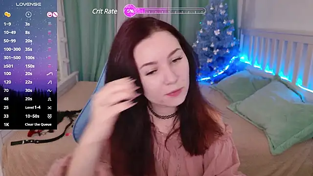 Snapshot of LissMoon chatting on December 12, 12:44 pm LissMoon online show from December 12, 12:44 pm