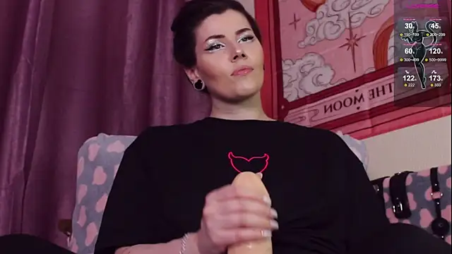 Luna Blake online show from February 22, 7:25 pm