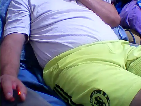 Snapshot of messi_syssy chatting on October 6, 12:13 pm messi syssy online show from October 6, 12:13 pm