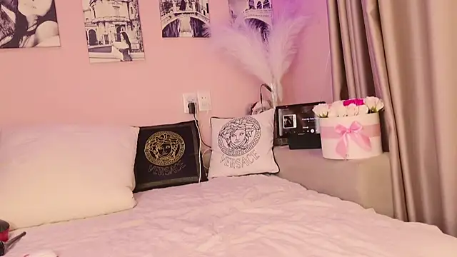 NaomiBlack35 online show from October 25, 7:08 pm