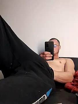 kgltintan online show from December 19, 1:50 am