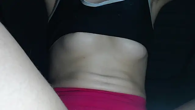 Snapshot of candylove05 chatting on December 14, 5:07 pm candylove05 online show from December 14, 5:07 pm