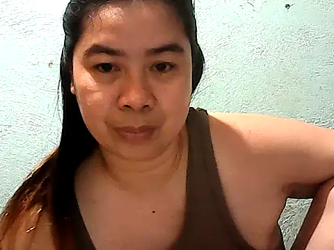 Snapshot of Totally_Naked69 chatting on July 15, 5:56 am Totally Naked69 online show from July 15, 5:56 am