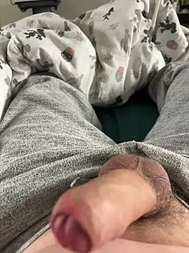 Snapshot of TheChattyOne chatting on January 28, 11:28 am TheChattyOne online show from January 28, 11:28 am