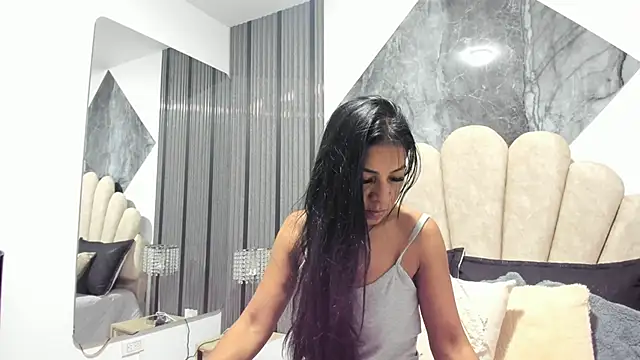 Naughty  Mom online show from February 17, 7:49 am