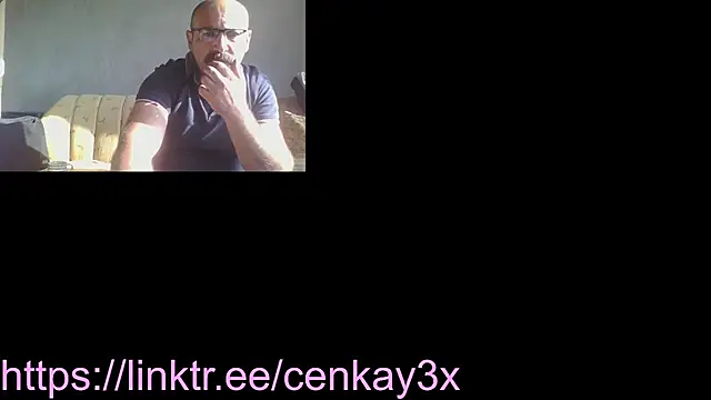 masculine bear daddy online show from December 2, 8:30 am