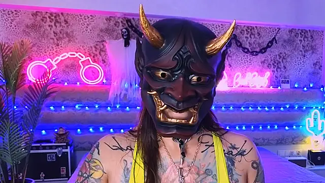 Cool Freak  online show from November 2, 10:39 am