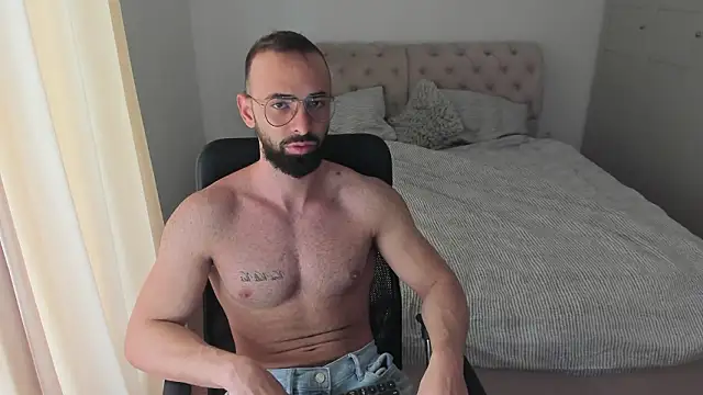 MichaelMasterss online show from February 9, 10:41 am