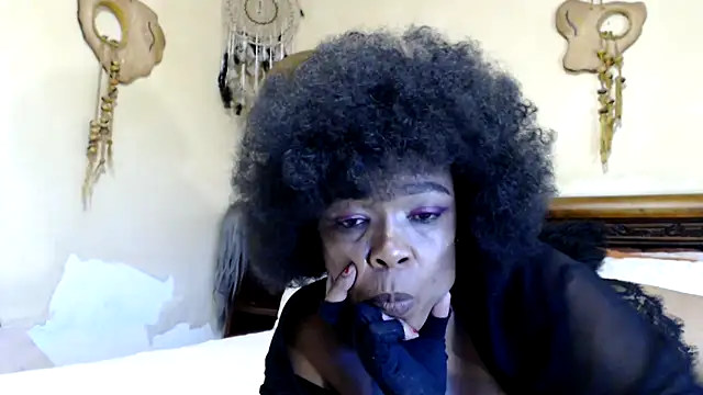 Gucci Bx online show from March 10, 11:26 am