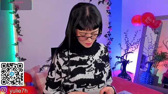  Jessy Moon  online show from February 13, 7:43 pm