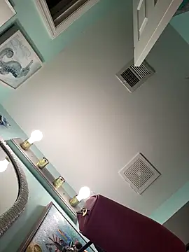 Snapshot of SexyNikki6969 chatting on October 9, 11:08 am SexyNikki6969 online show from October 9, 11:08 am