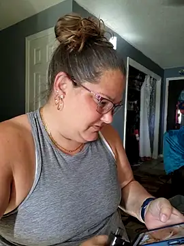 Snapshot of SexyNikki6969 chatting on October 25, 1:51 pm SexyNikki6969 online show from October 25, 1:51 pm