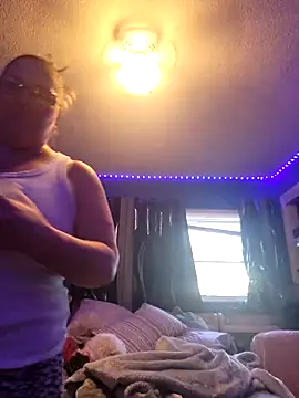 SexyNikki6969 online show from April 12, 11:48 am