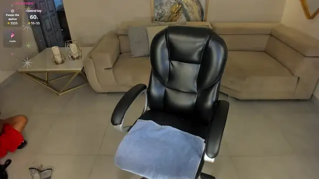 RenataReyes online show from April 2, 9:34 pm