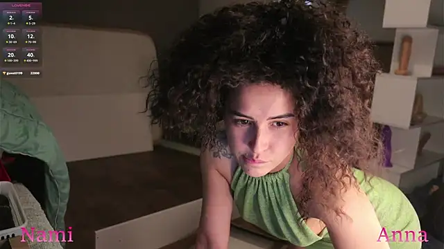 Snapshot of Mari___Anna chatting on December 13, 7:53 pm Mari Anna online show from December 13, 7:53 pm