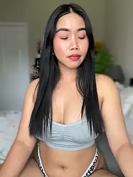 JazzieXo online show from December 5, 8:55 pm