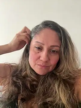 gabiTetas online show from March 10, 7:30 pm