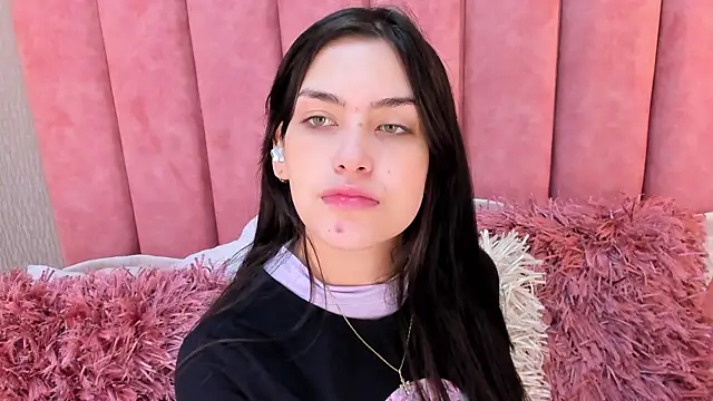 Alexa Thaylor  online show from October 10, 3:00 pm